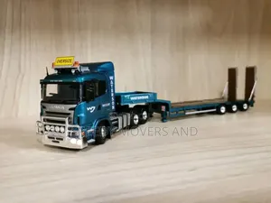 Boxbody.Containerised.Flatbed for Hauling Are at Hand