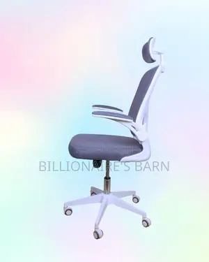 Heavy-Duty White Ergonomic Office Chair — Breathable in Hot Weather
