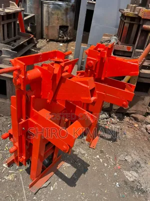Manual Interlocking Brick Machine – Durable