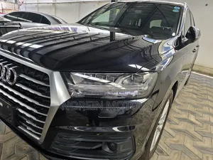Audi Q7 2018 Black