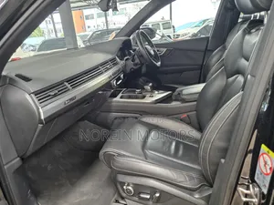 Audi Q7 2018 Black