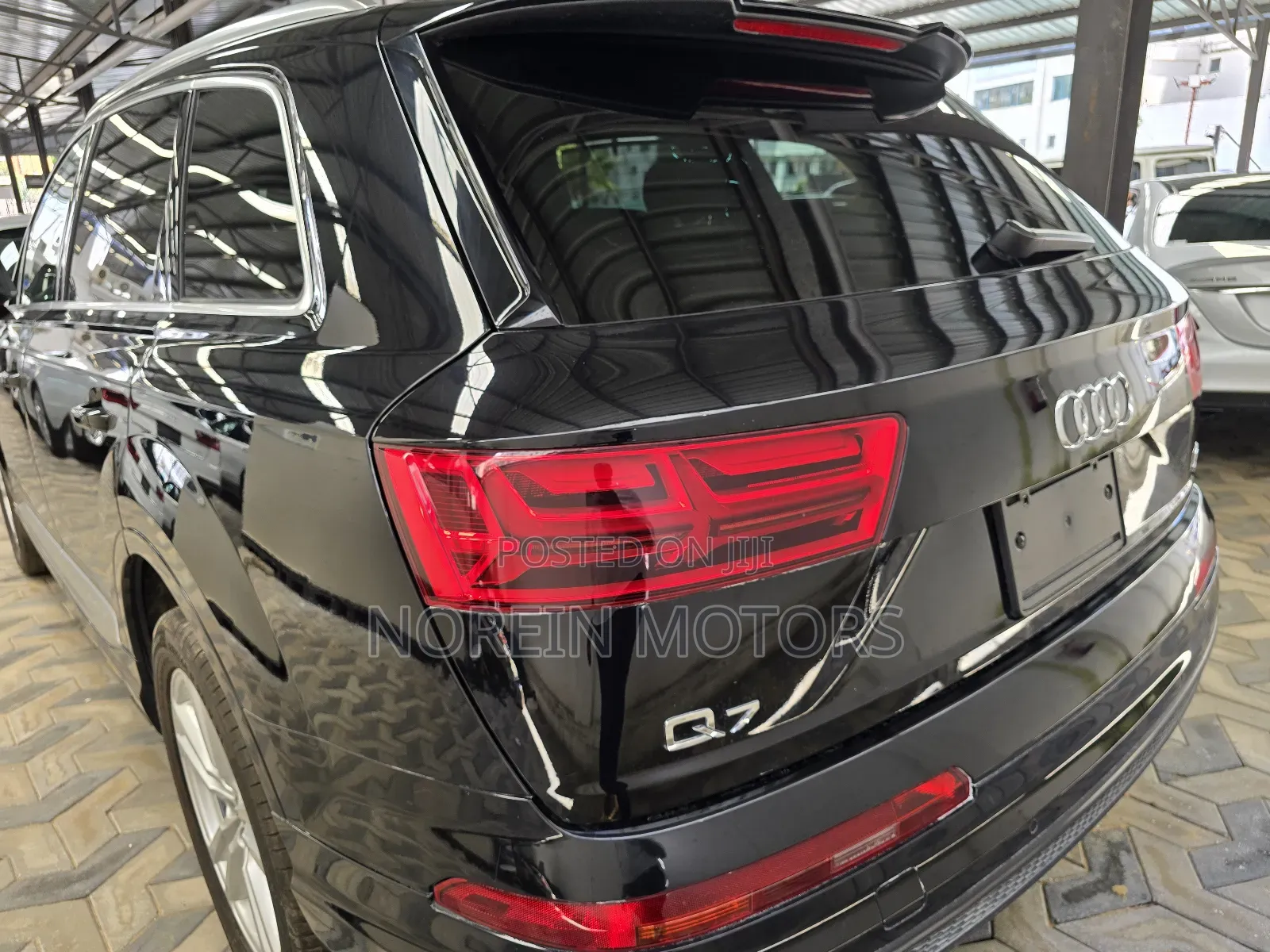 Audi Q7 2018 Black