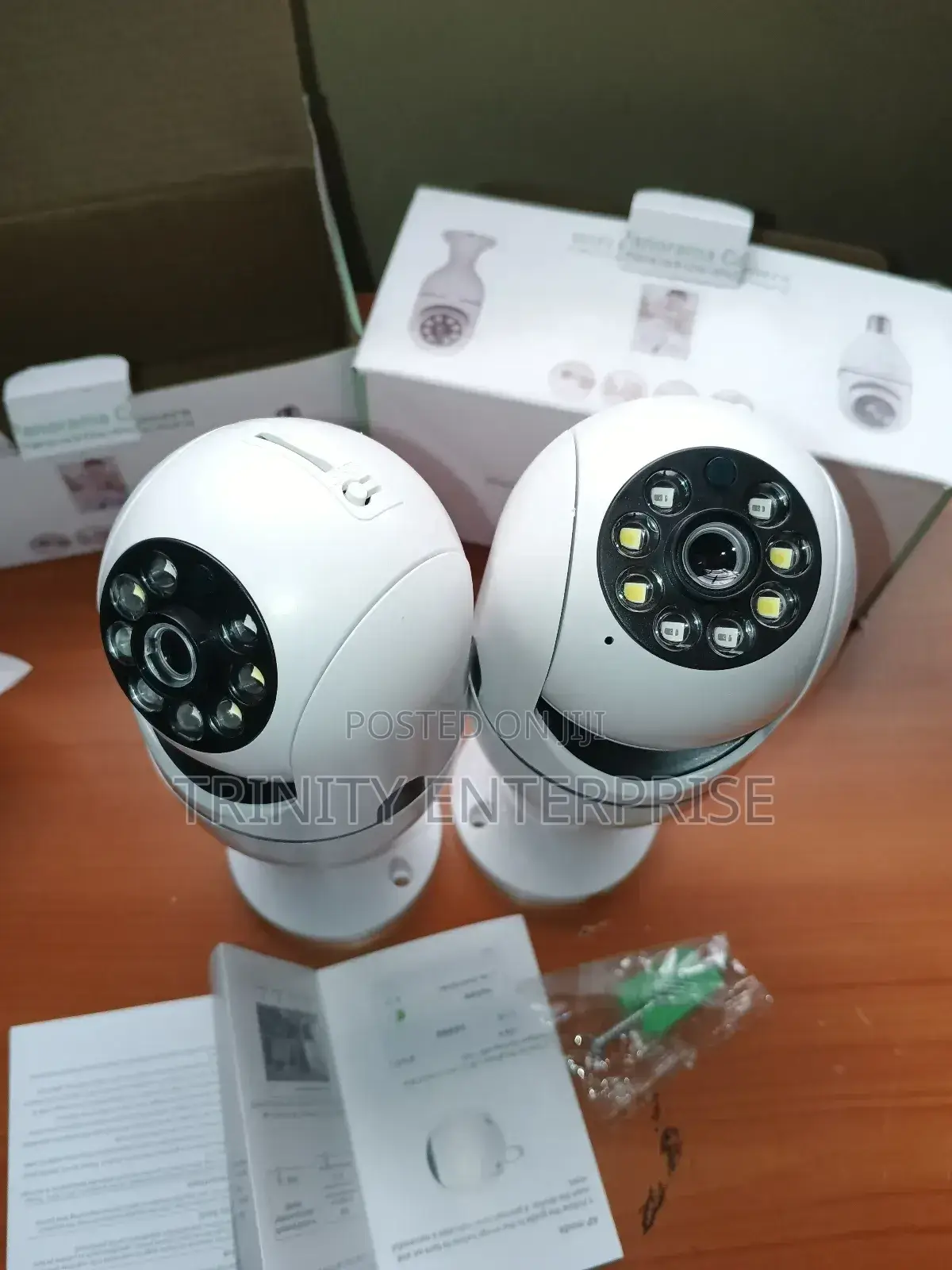 360 ° 1080p E27 Light Bulb Camera