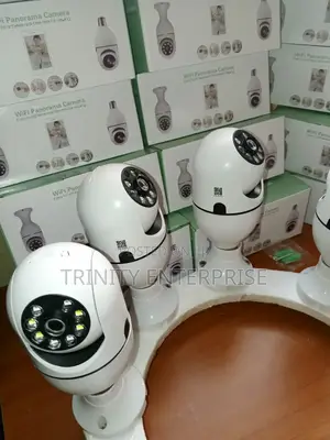 V360 1080p Wireless Bulb Camera