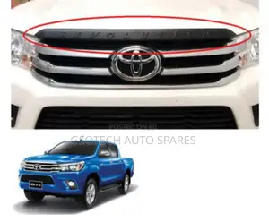 Hilux Revo Bonnet Moulding