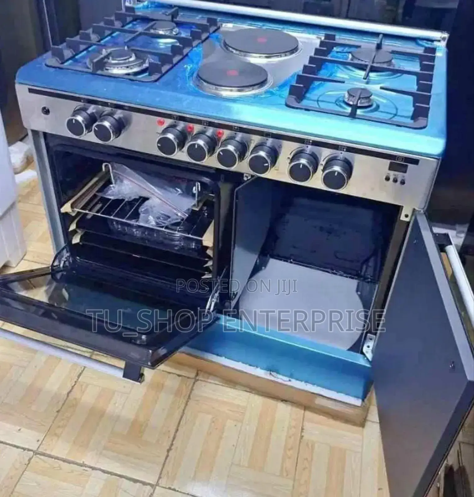 Standing Cooker! 60*90 4+2 With Gas Compartment ! 