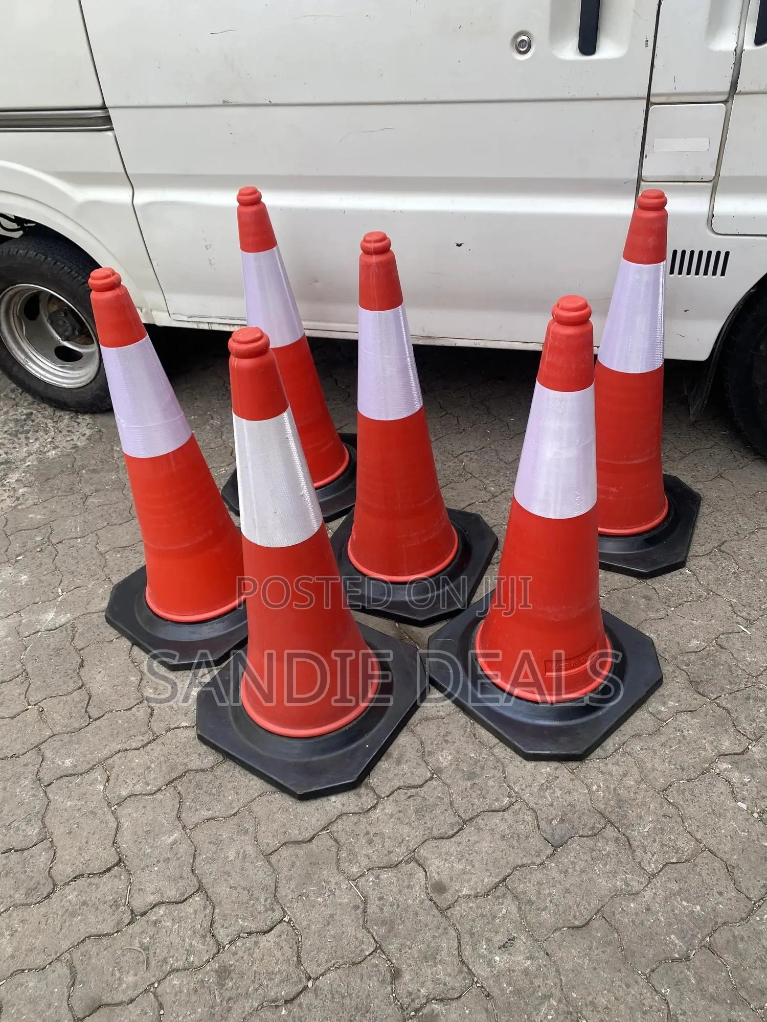 Safety Cones/ Road Cones/Construction Cones