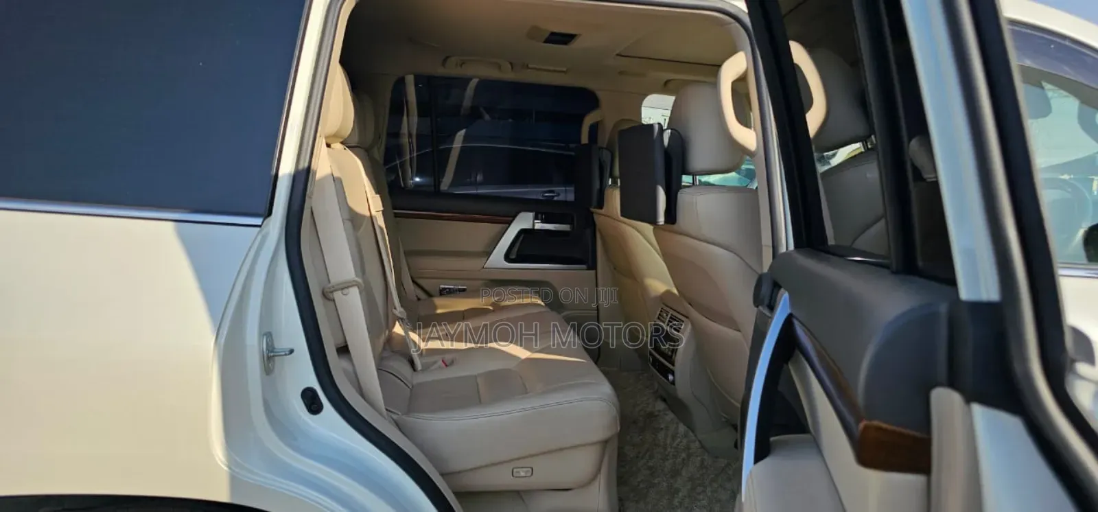Toyota Land Cruiser 2017 Pearl