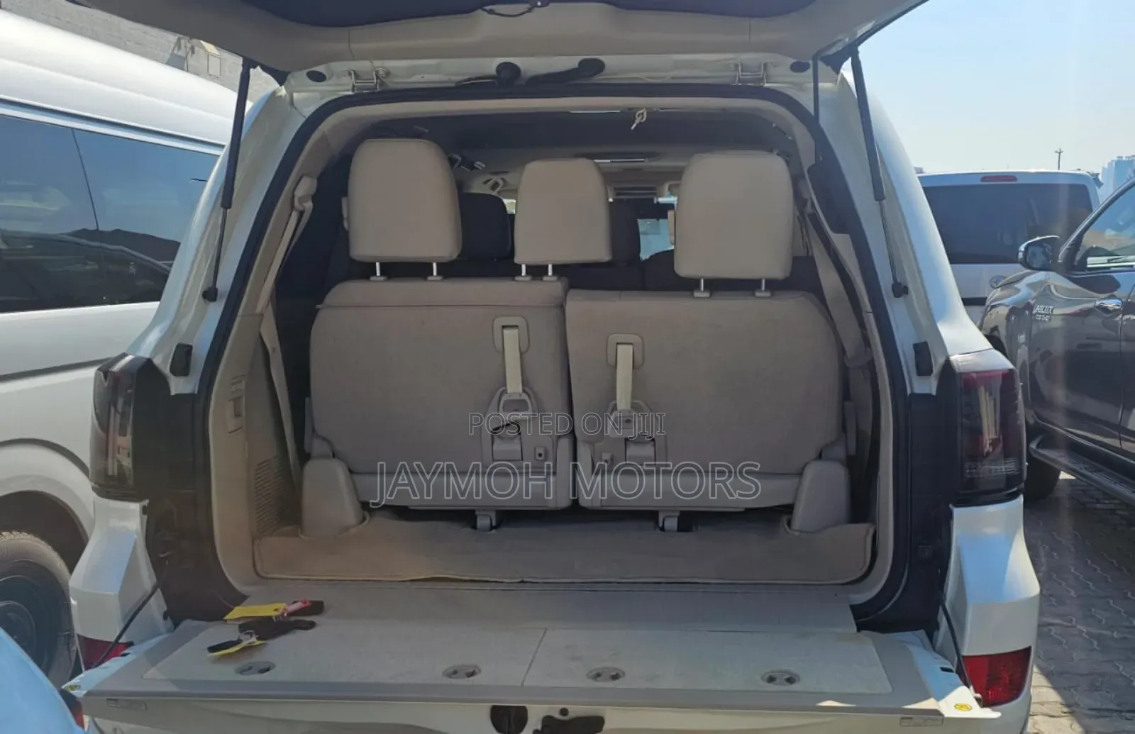 Toyota Land Cruiser 2017 Pearl