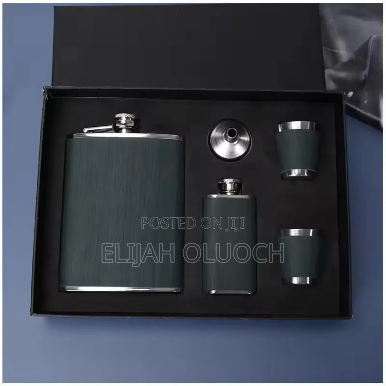 Green Leather-covered Whiskey Flasks Gift Set