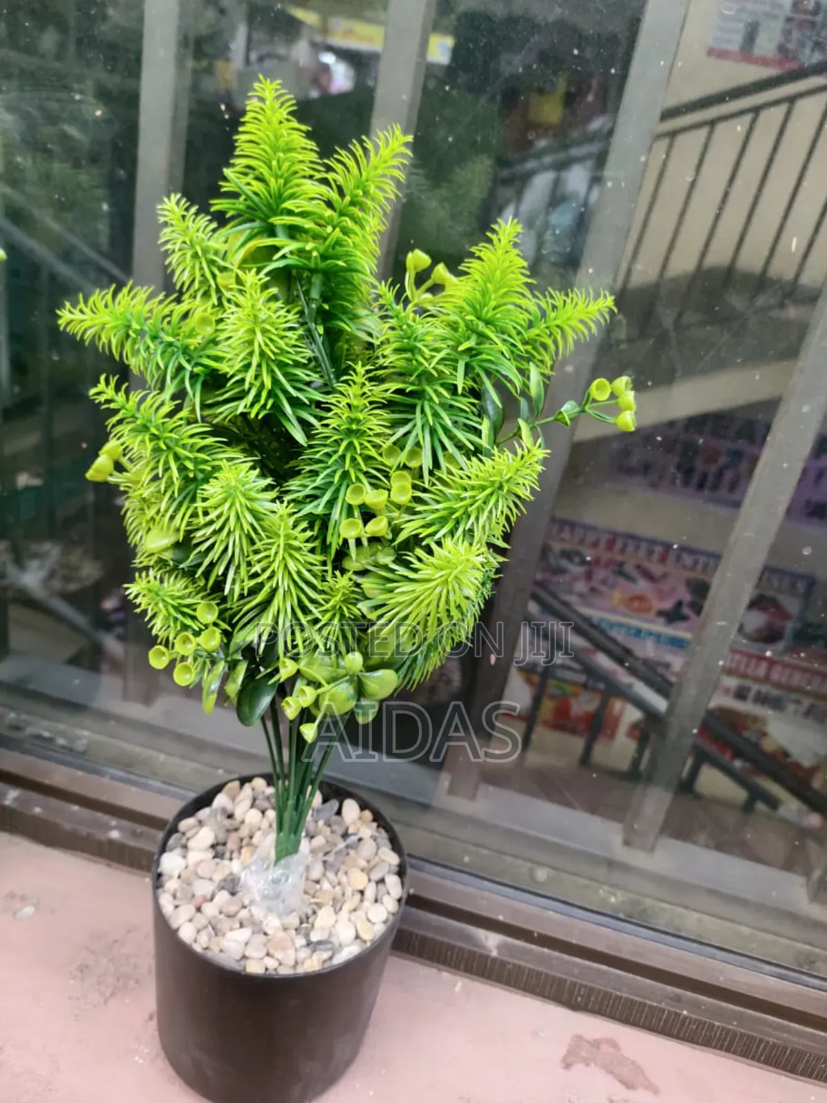 Smallsmall Artificial Plant – Indoor/Office/Home Table Décor