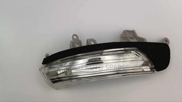 Toyota Wish, Mark X, Ractis,Passo Sidemirror Indicators