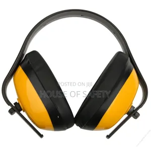 Ear Muffs Original In Red And Black