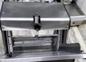 Bread Slicer/ Electric Bread Slicing Machine