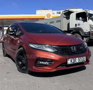 Honda Jade 1.8 Petrol 2018 Orange