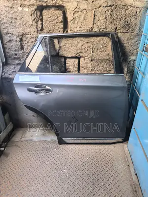 Bs9 Rear Door