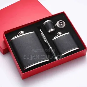 Black Leather-Covered Whiskey Flasks Gift Set