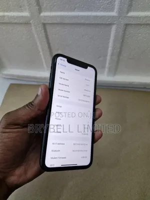 Apple iPhone XR 64 GB Black