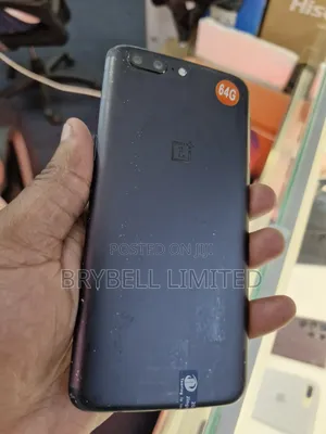 OnePlus 5 64 GB Gray