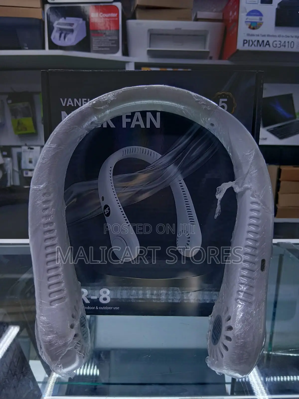 Vaneless Hanging Neck Fan