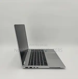 Laptop HP EliteBook 830 G9 16GB Intel Core I7 SSD 512GB