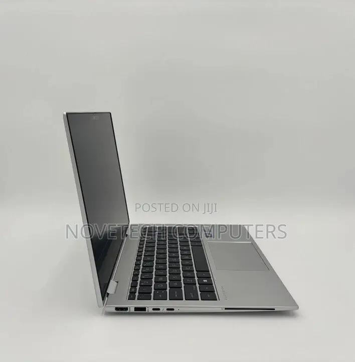 Laptop HP EliteBook 830 G9 16GB Intel Core I7 SSD 512GB