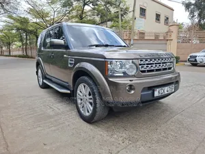 Land Rover Discovery 2011 Gold