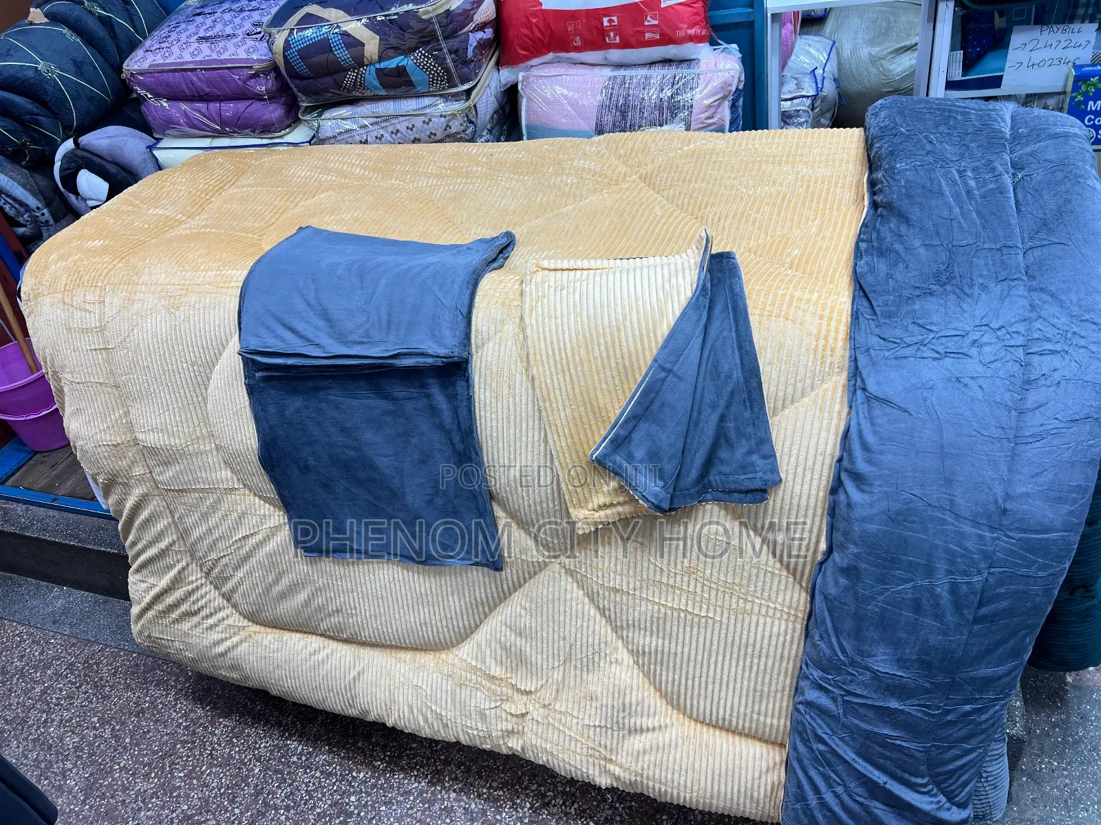 Pink and Beige Velvet Duvet Set