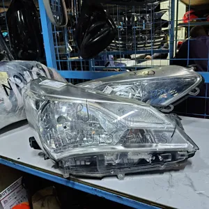 Toyota Vitz 2015 Non Xenon Headlight