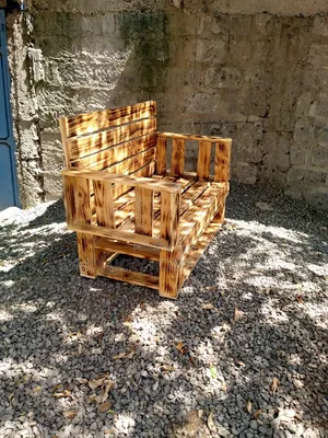 Pallet Seat 2 Seater. Blazed Ain Design