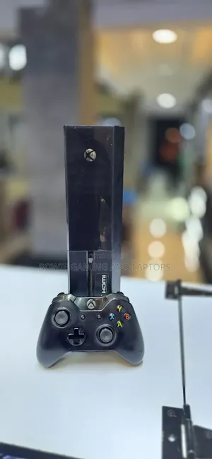 Xbox One 500gb With Controller