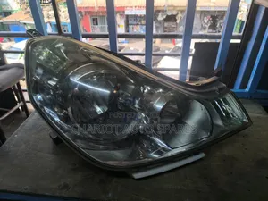 Y12 Wingroad Headlight Available