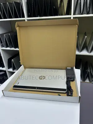 Laptop HP X2 8GB Intel Core I5 SSD 256GB