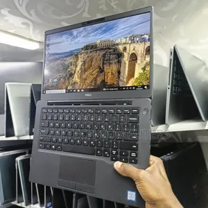 Laptop Dell Latitude 7300 16GB Intel Core i7 SSD 512GB
