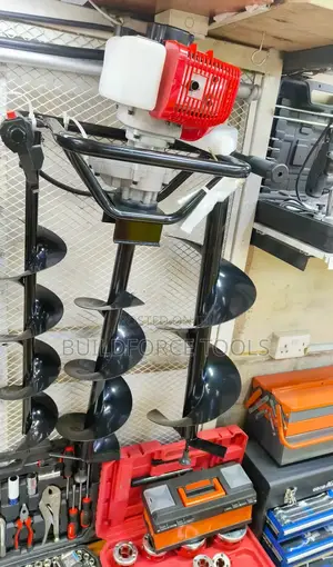4 Stroke Earth Auger Machine
