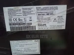 Philips Analog Tv 32" With Original Remote
