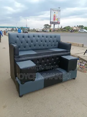 Black and Grey Pedicure Seat 
