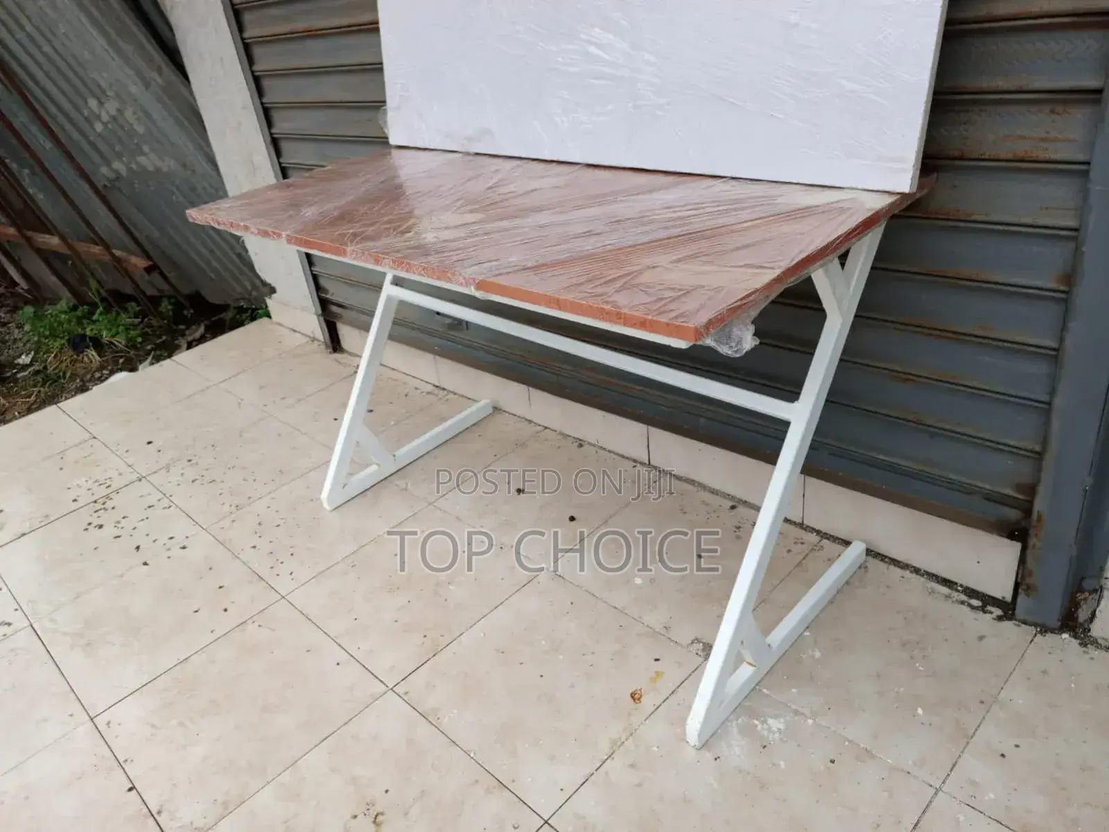Stylish Study Table