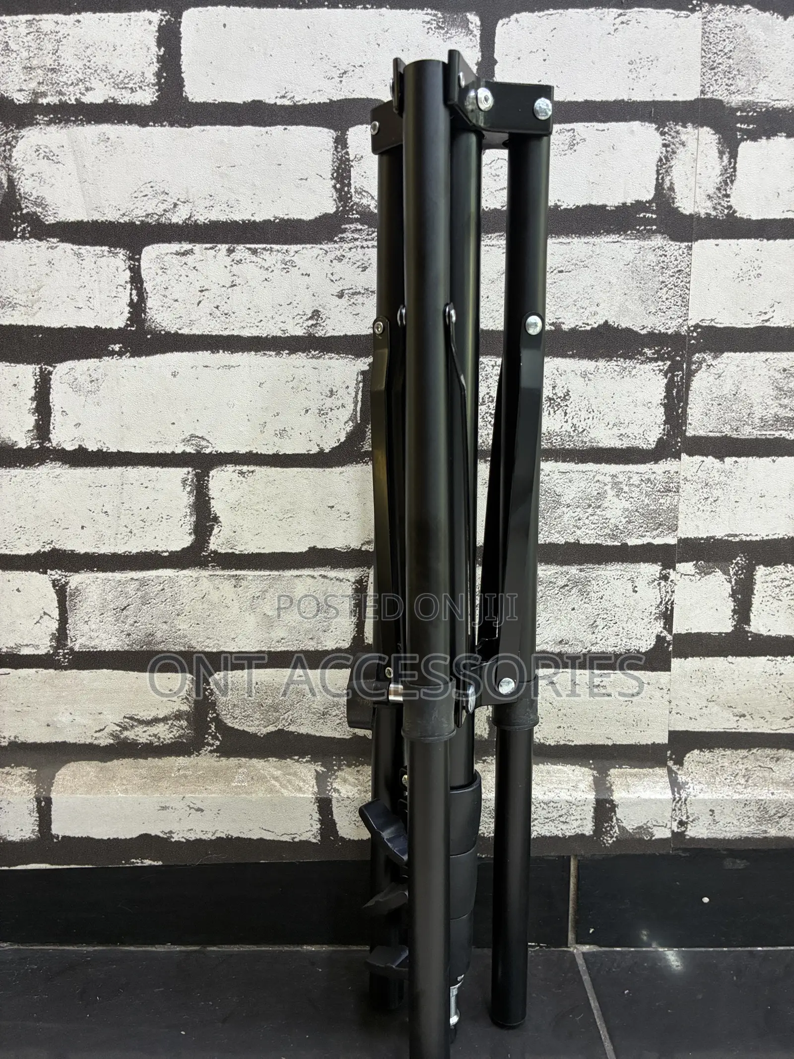Foldable Stand