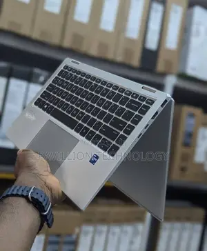 Laptop HP EliteBook 1040 G8 16GB Intel Core i7 SSD 512GB