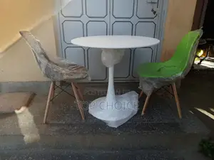 Lxury Dining Table