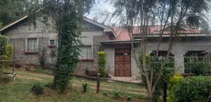 4bdrm Bungalow in Ndeiya On 1.25 Acres, Kikuyu for sale