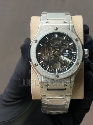 Digital Watch Both Time and Dates Update