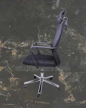Premium High Back Mesh Office Chair — Breathable in Hot Weather