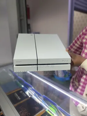 Ps4 Standard (White) !
