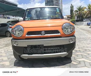 Suzuki Hustler 2018 Orange