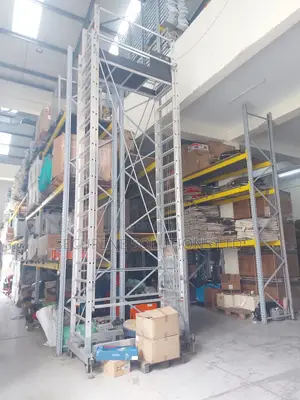 Mobile Aluminum Scaffolding Tower/Extensible Aluminum Scaffold