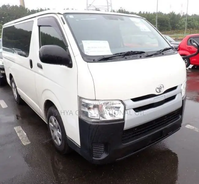 Toyota HiAce 2019