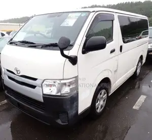 Toyota HiAce 2019