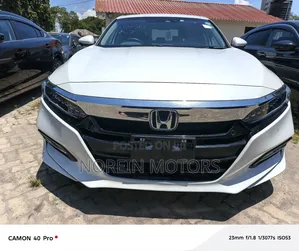 Honda Accord Sport 2.0T 2018 White